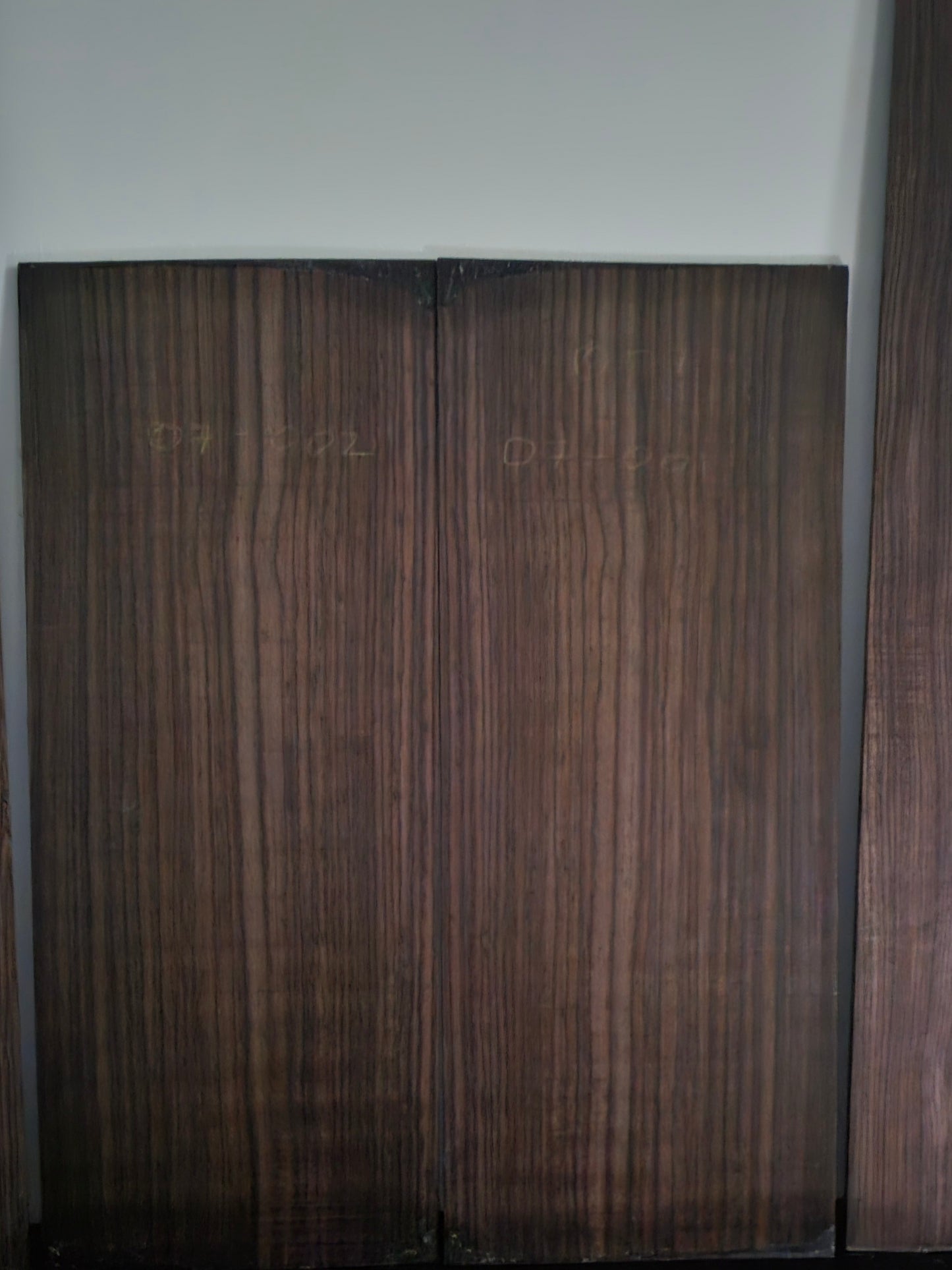 Indian rosewood acoustic guitar back and side