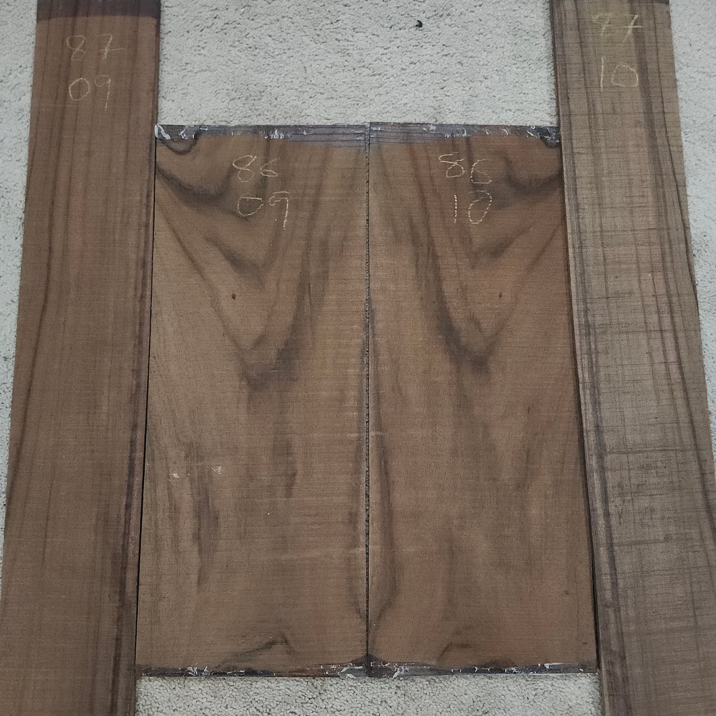 Indian Laurel Back & Side Grade (AAA) 11